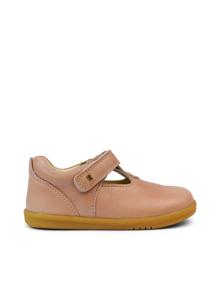 I Walk Louise Dusk Pearl