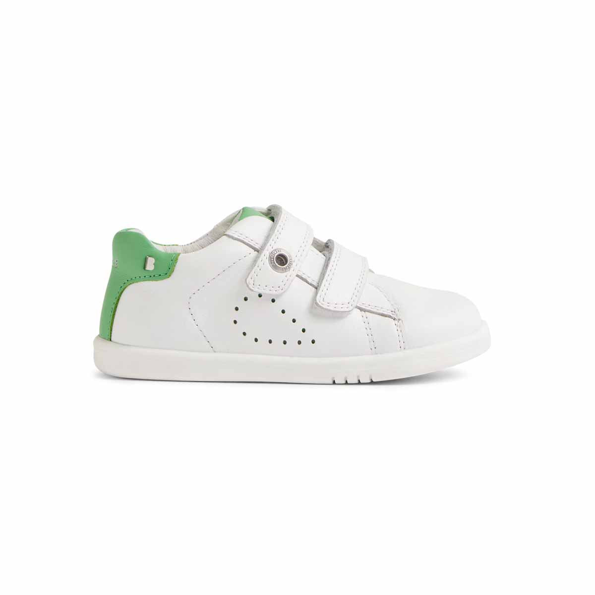 I Walk Maverick White-Retro Green