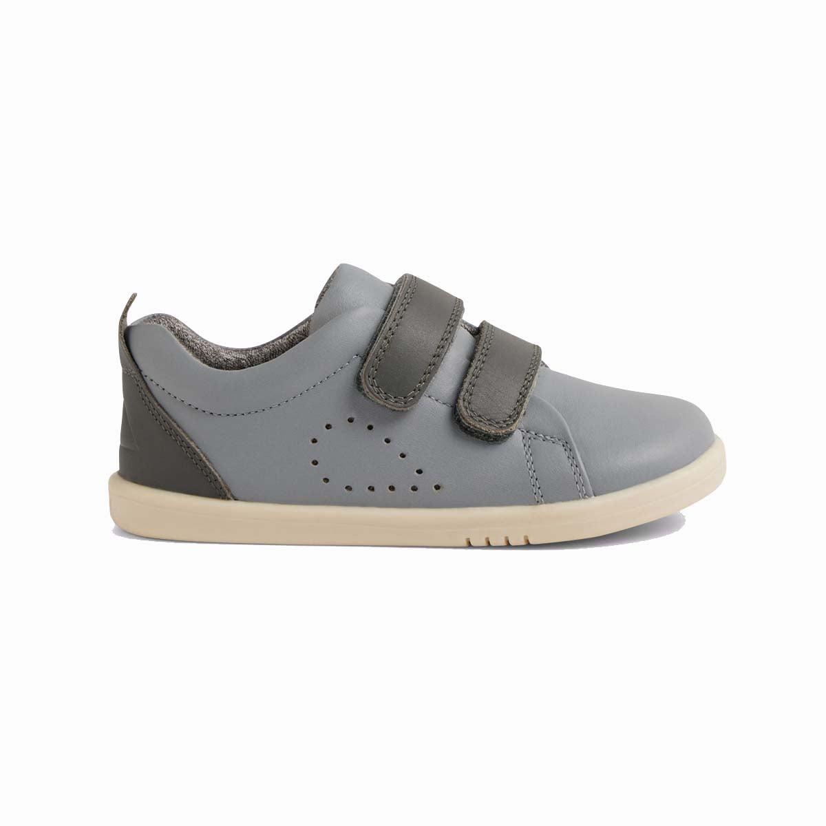 I Walk Grass Court Ultimate Grey
